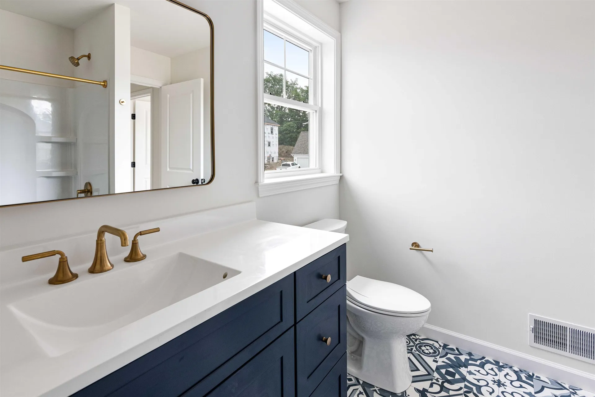 15 Dogwood Circle Milton VT 05468