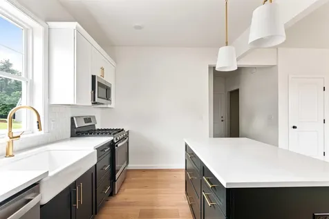 15 Dogwood Circle Milton VT 05468