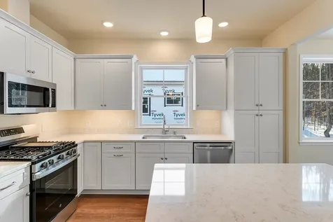 15 Dogwood Circle Milton VT 05468