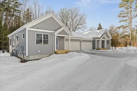 15 Dogwood Circle Milton VT 05468