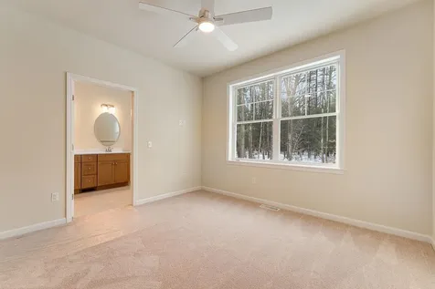 15 Dogwood Circle Milton VT 05468