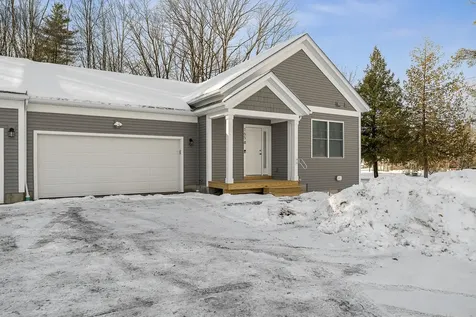 15 Dogwood Circle Milton VT 05468