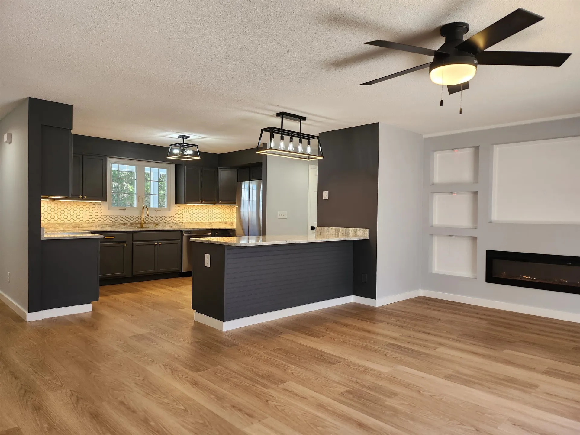 20 Oak Drive Belmont NH 03220