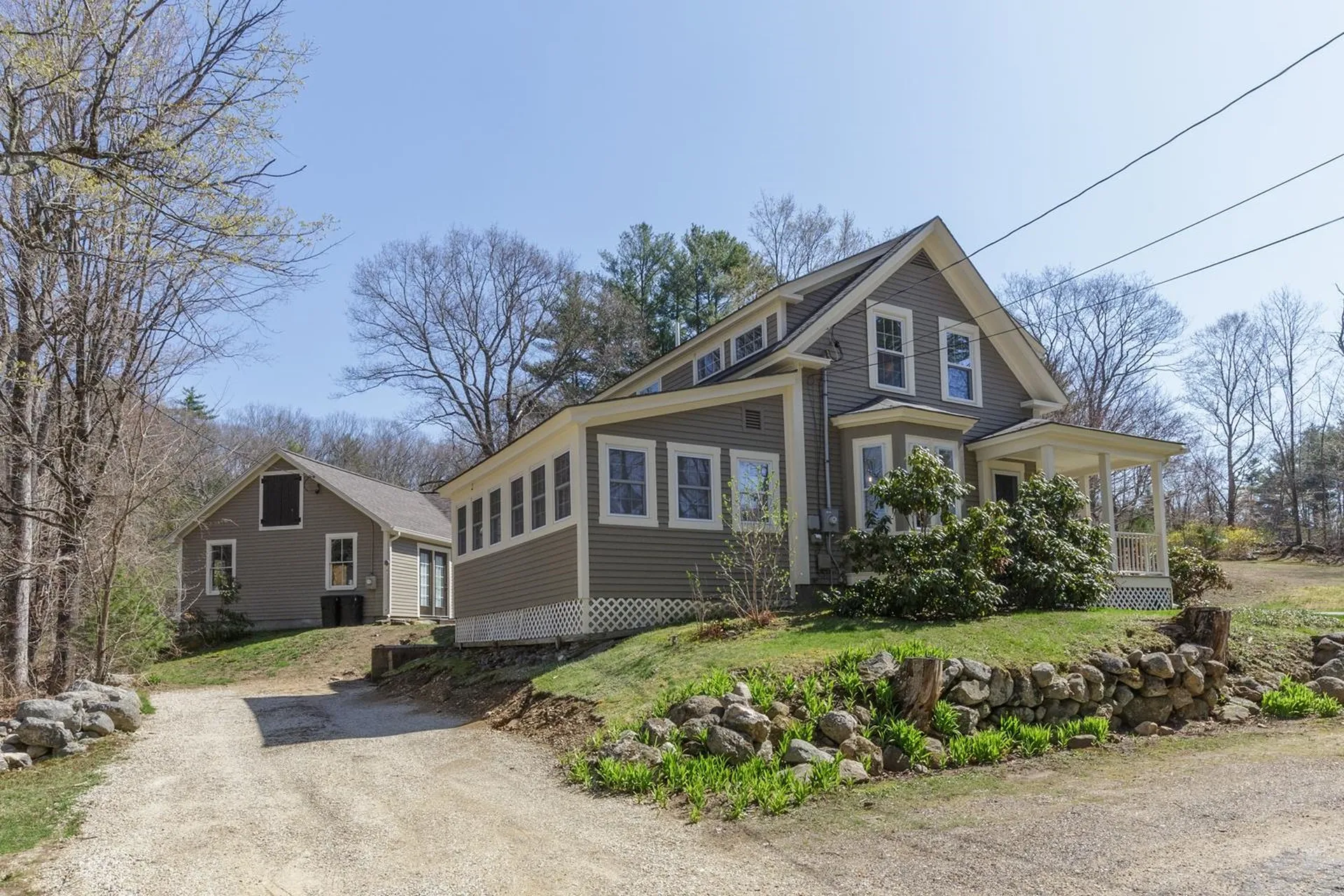 4 James City Road Deerfield NH 03037