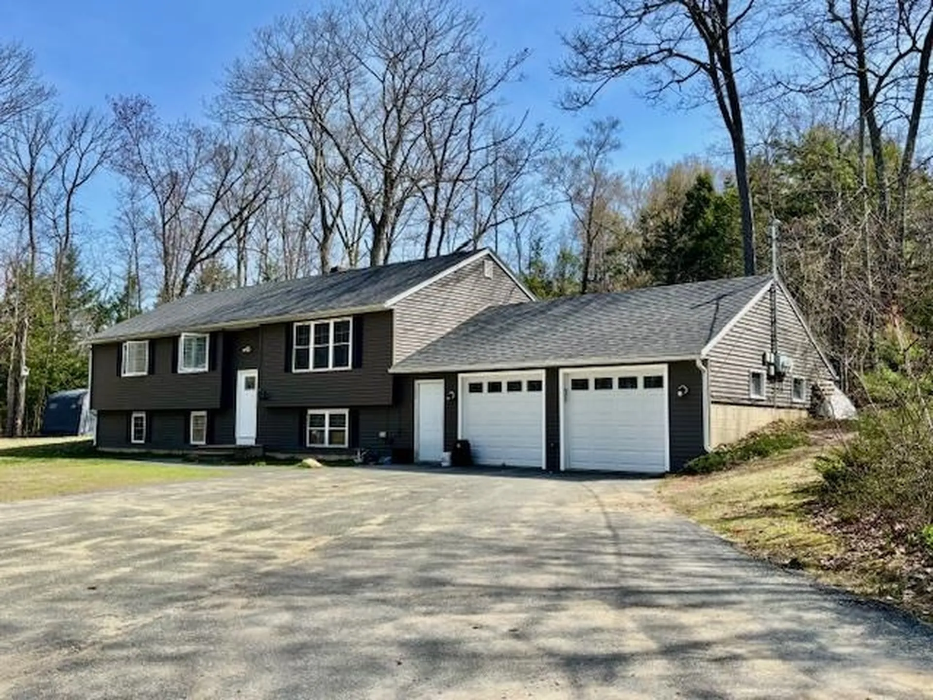 20 West Main Street Rindge NH 03461