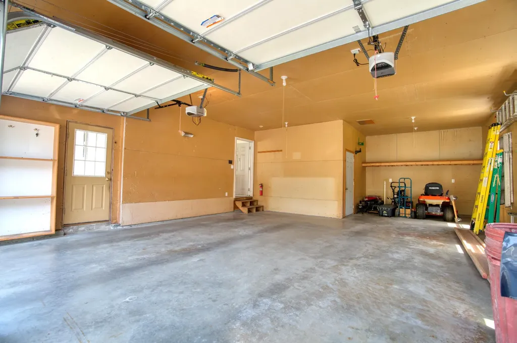 411 Upper Jaffrey Road Dublin NH 03444