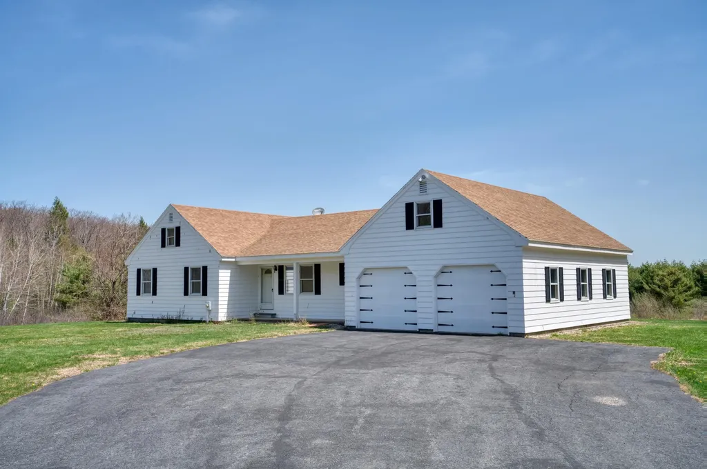 411 Upper Jaffrey Road Dublin NH 03444