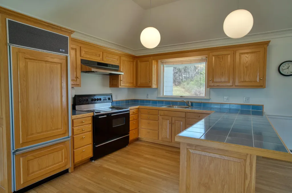 411 Upper Jaffrey Road Dublin NH 03444