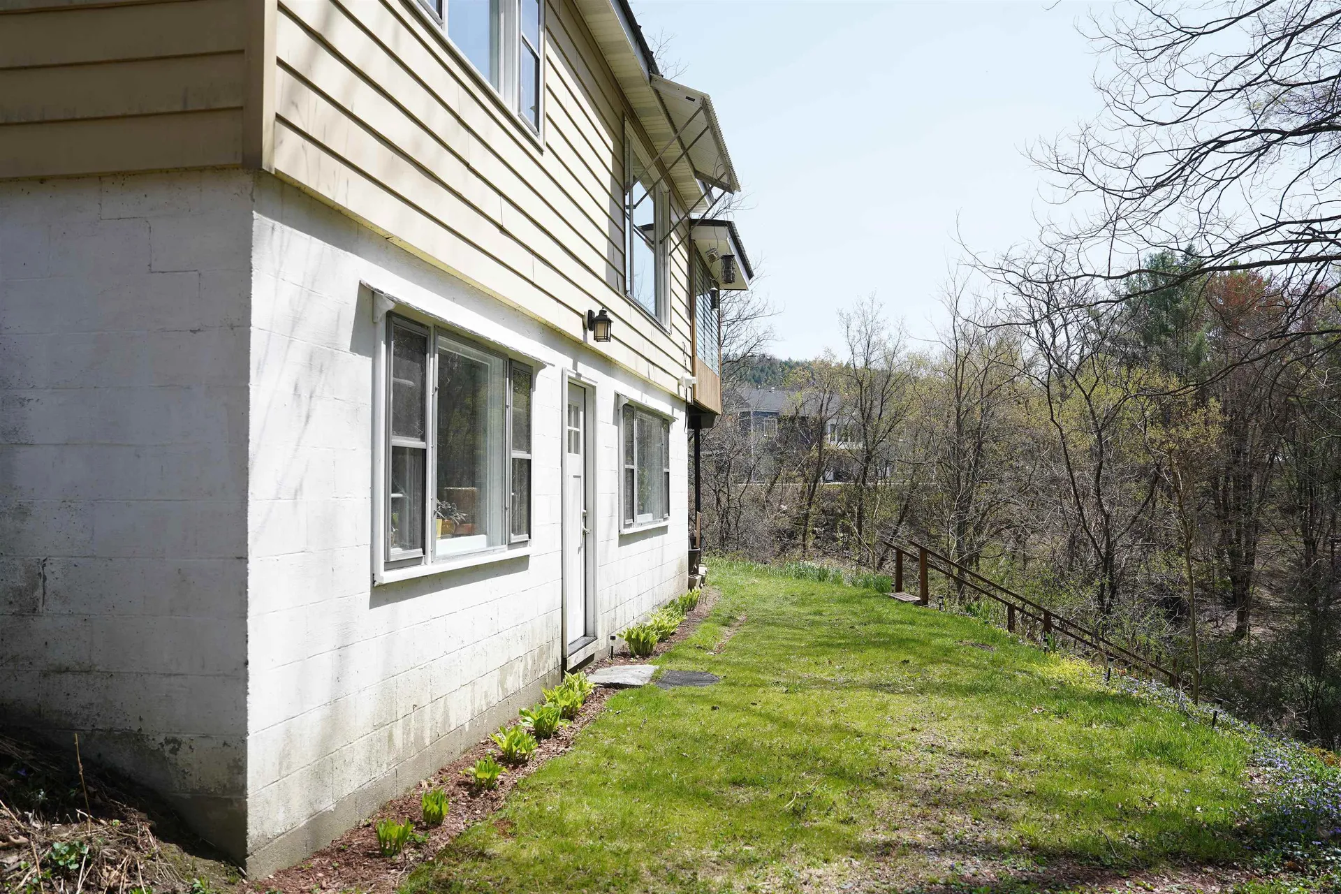 5 Richardson Place Lebanon NH 03784