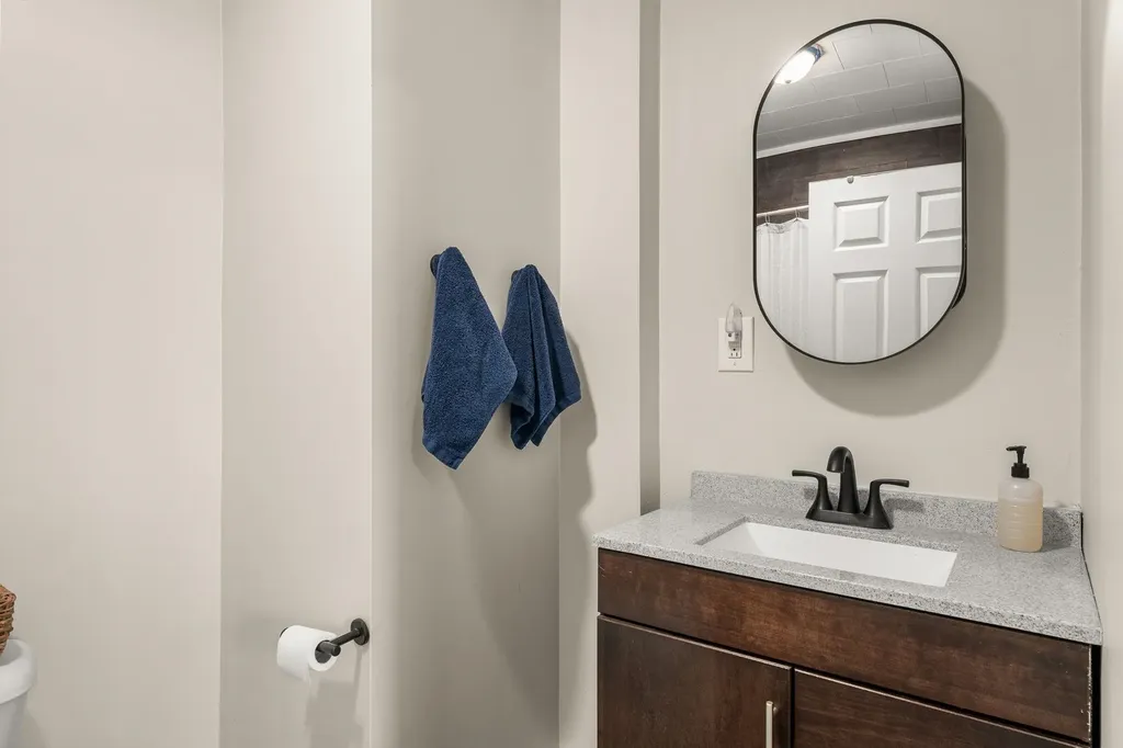 32 South Main Street St. Albans City VT 05478