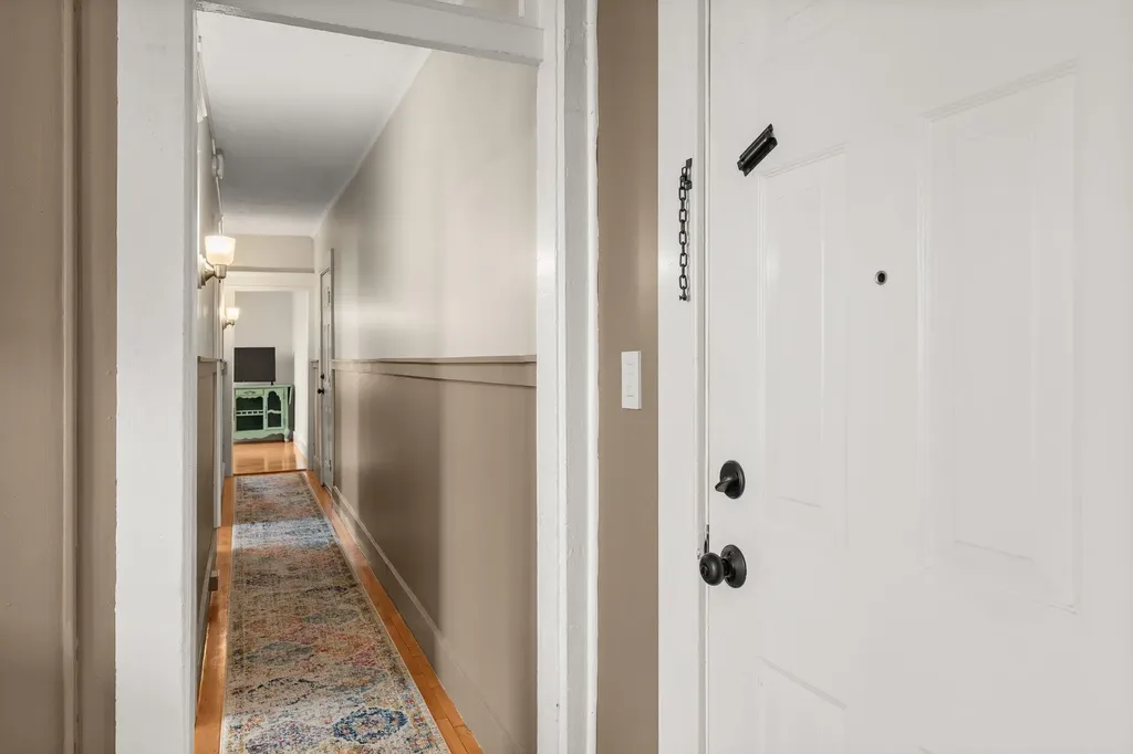 32 South Main Street St. Albans City VT 05478