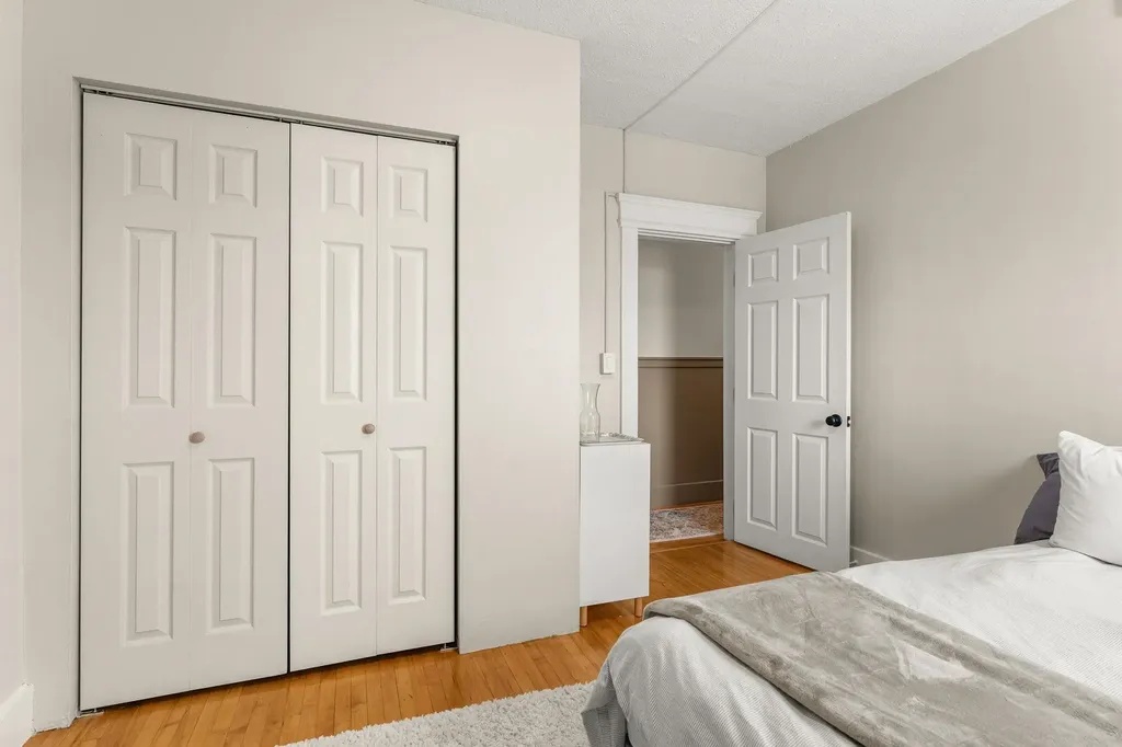 32 South Main Street St. Albans City VT 05478