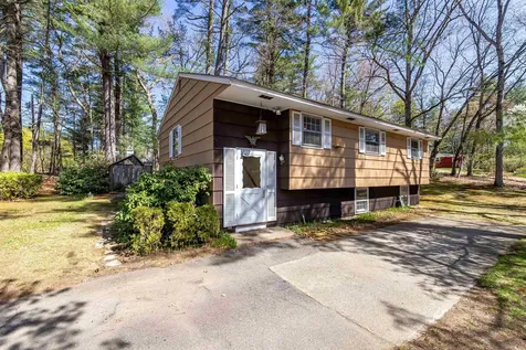 19 Turkey Hill Road Merrimack NH 03054
