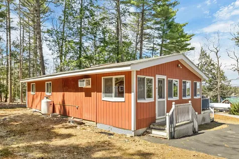 190 Nicola Road Middleton NH 03887