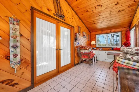 190 Nicola Road Middleton NH 03887