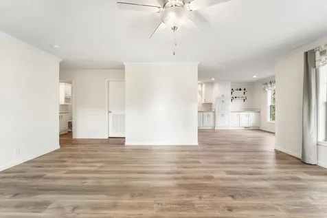 35 Adams Avenue Seabrook NH 03874