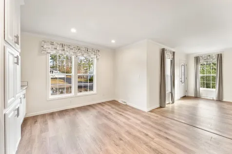 35 Adams Avenue Seabrook NH 03874