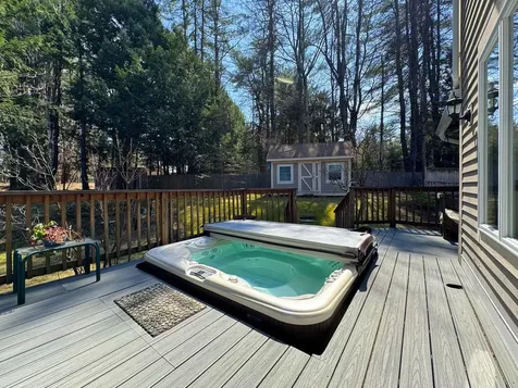 4 Spencer Road Hanover NH 03755