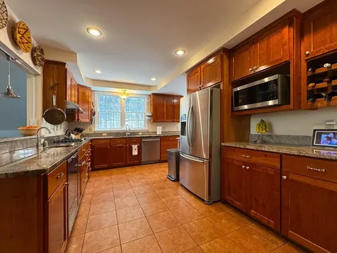 4 Spencer Road Hanover NH 03755
