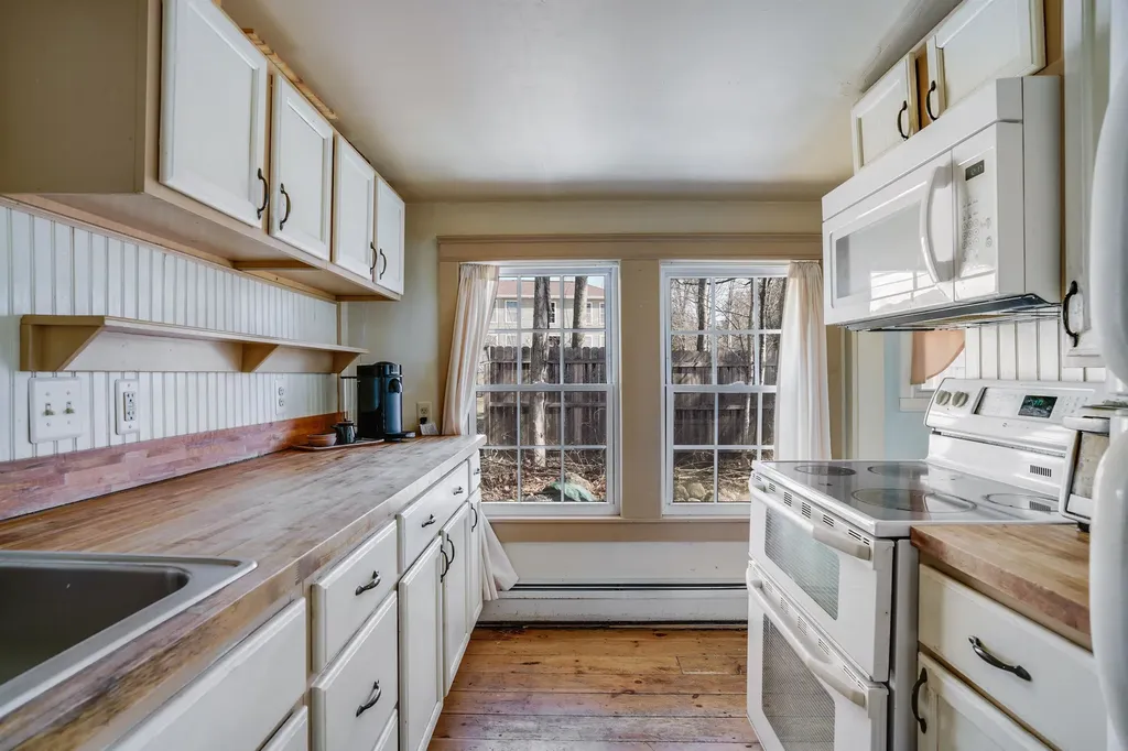 210 Academy Road Pembroke NH 03275