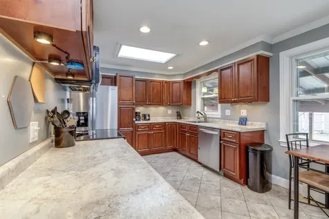 49 Devco Drive Manchester NH 03103