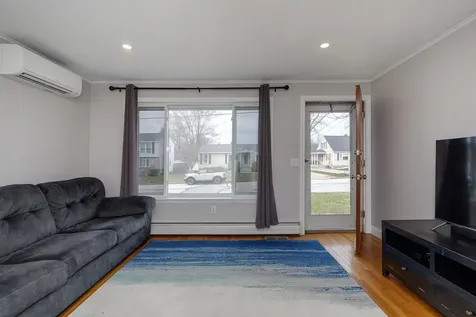 49 Devco Drive Manchester NH 03103