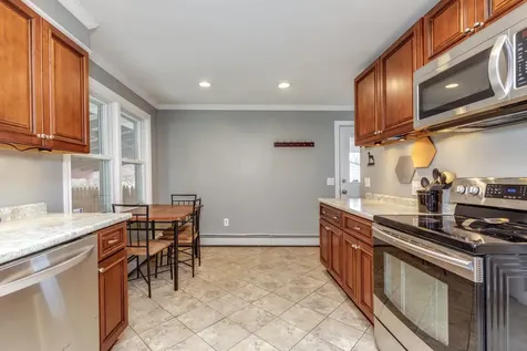 49 Devco Drive Manchester NH 03103