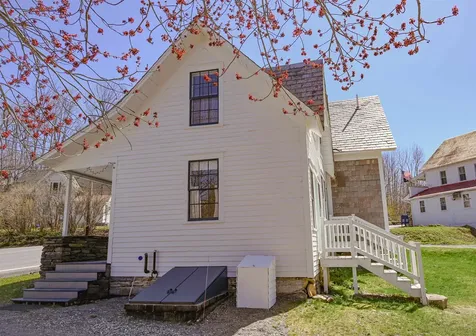 6699 Vt Route 100 Whitingham VT 05361