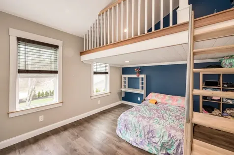 11 Post Road North Hampton NH 03862