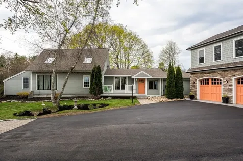 11 Post Road North Hampton NH 03862