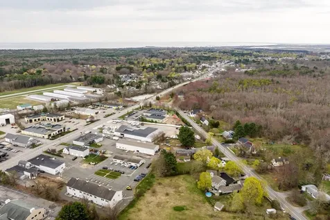 11 Post Road North Hampton NH 03862