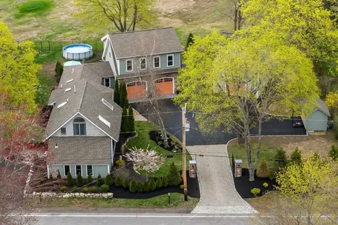 11 Post Road North Hampton NH 03862