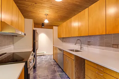 122 Redrock Drive Burlington VT 05401