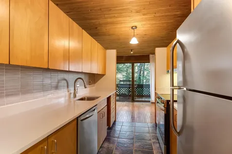 122 Redrock Drive Burlington VT 05401