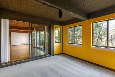 122 Redrock Drive Burlington VT 05401