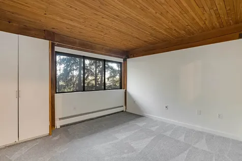 122 Redrock Drive Burlington VT 05401