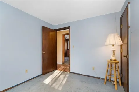 15 Brad Court Manchester NH 03103