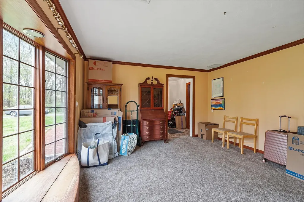 134 Emerson Avenue Hampstead NH 03841