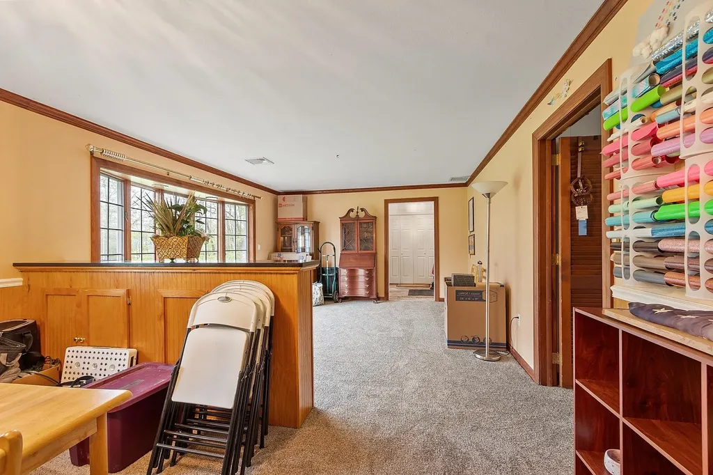 134 Emerson Avenue Hampstead NH 03841