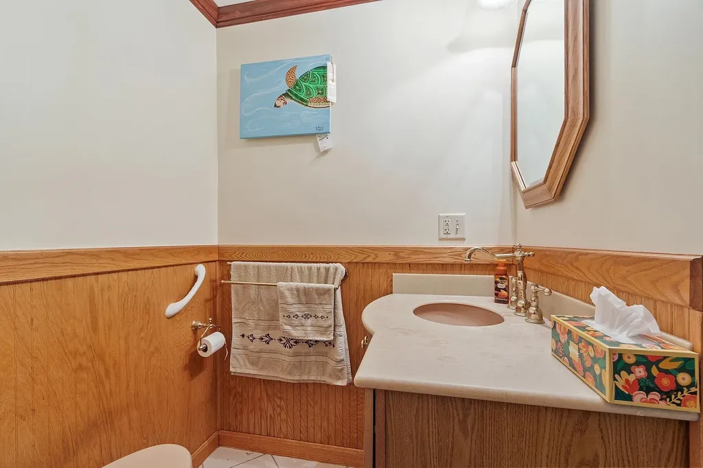 134 Emerson Avenue Hampstead NH 03841