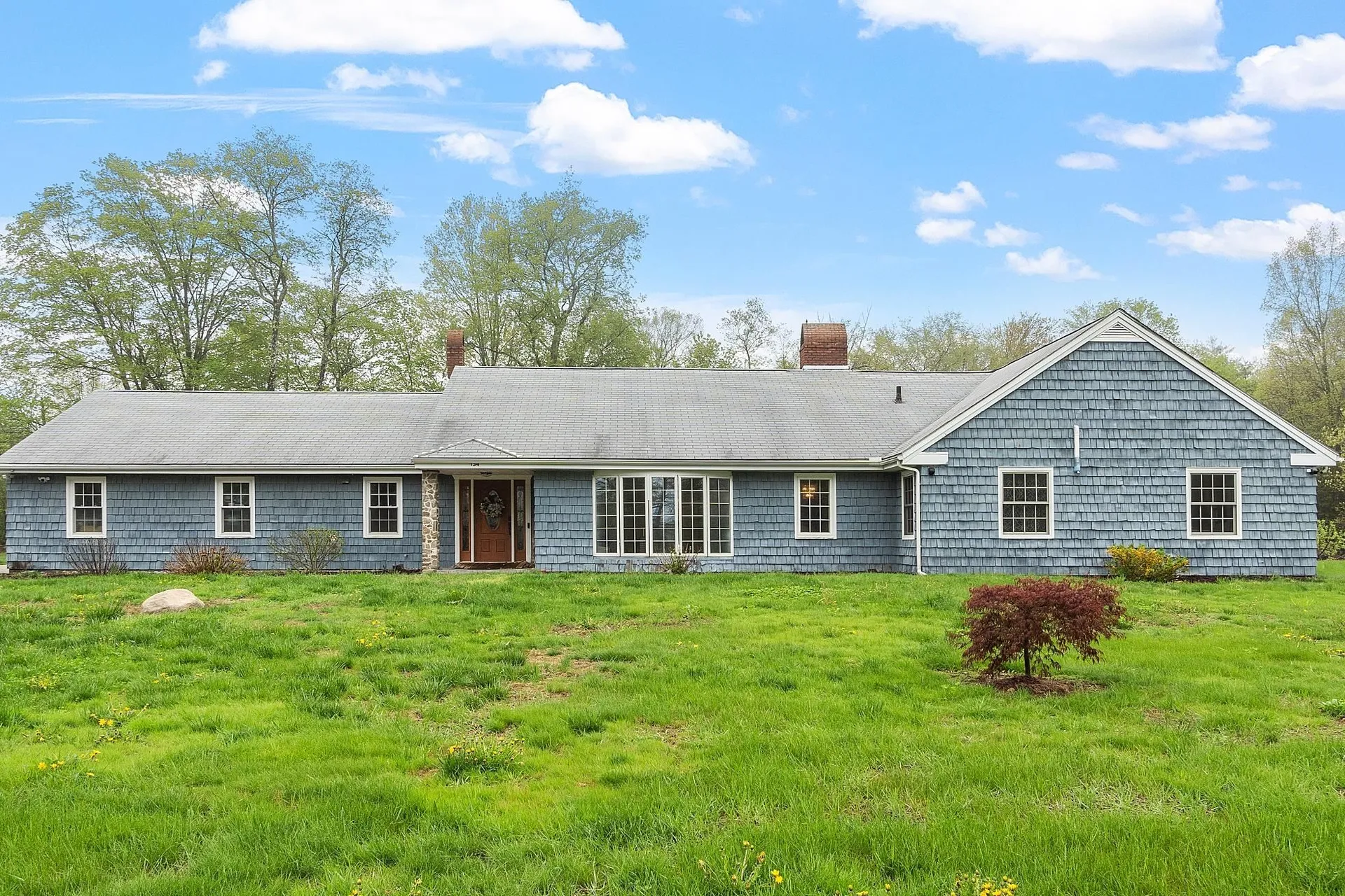 134 Emerson Avenue Hampstead NH 03841