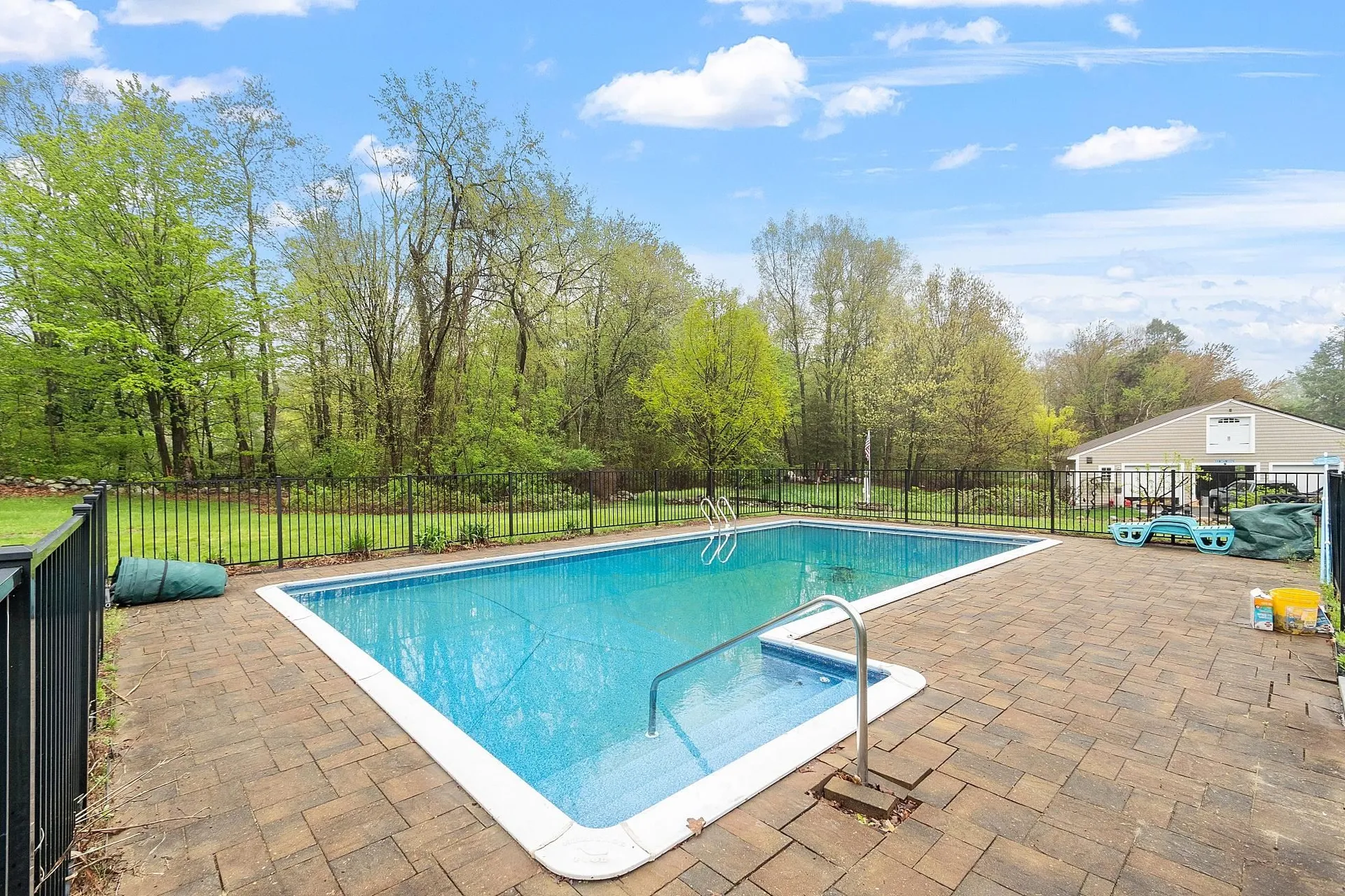 134 Emerson Avenue Hampstead NH 03841