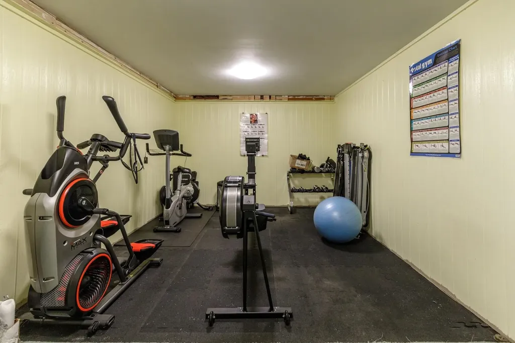 936 Route 103 E Warner NH 03278