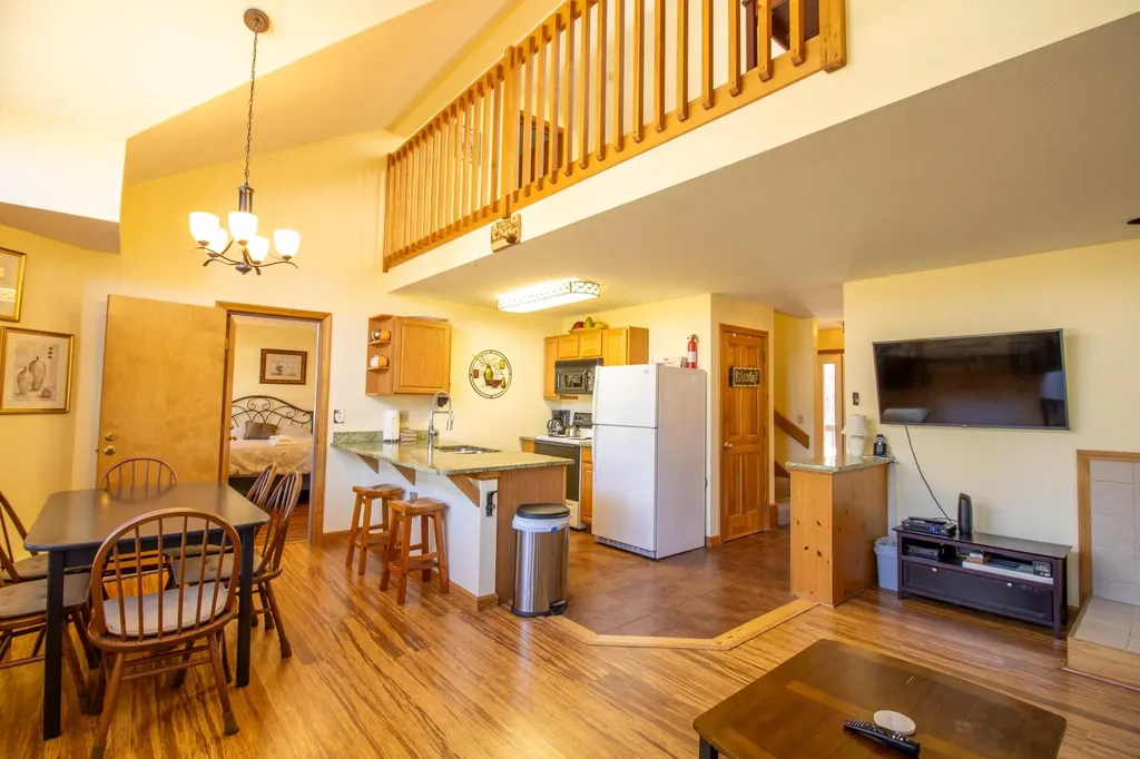 1640 Daniel Webster Highway Woodstock NH 03293