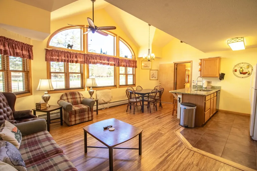 1640 Daniel Webster Highway Woodstock NH 03293