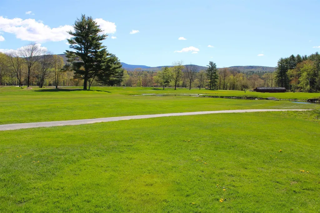 1640 Daniel Webster Highway Woodstock NH 03293