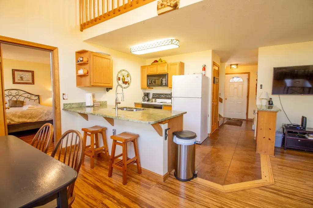 1640 Daniel Webster Highway Woodstock NH 03293