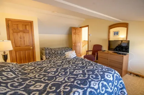1640 Daniel Webster Highway Woodstock NH 03293