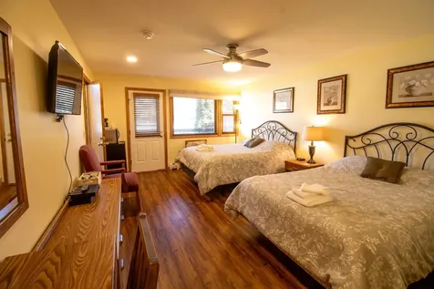 1640 Daniel Webster Highway Woodstock NH 03293