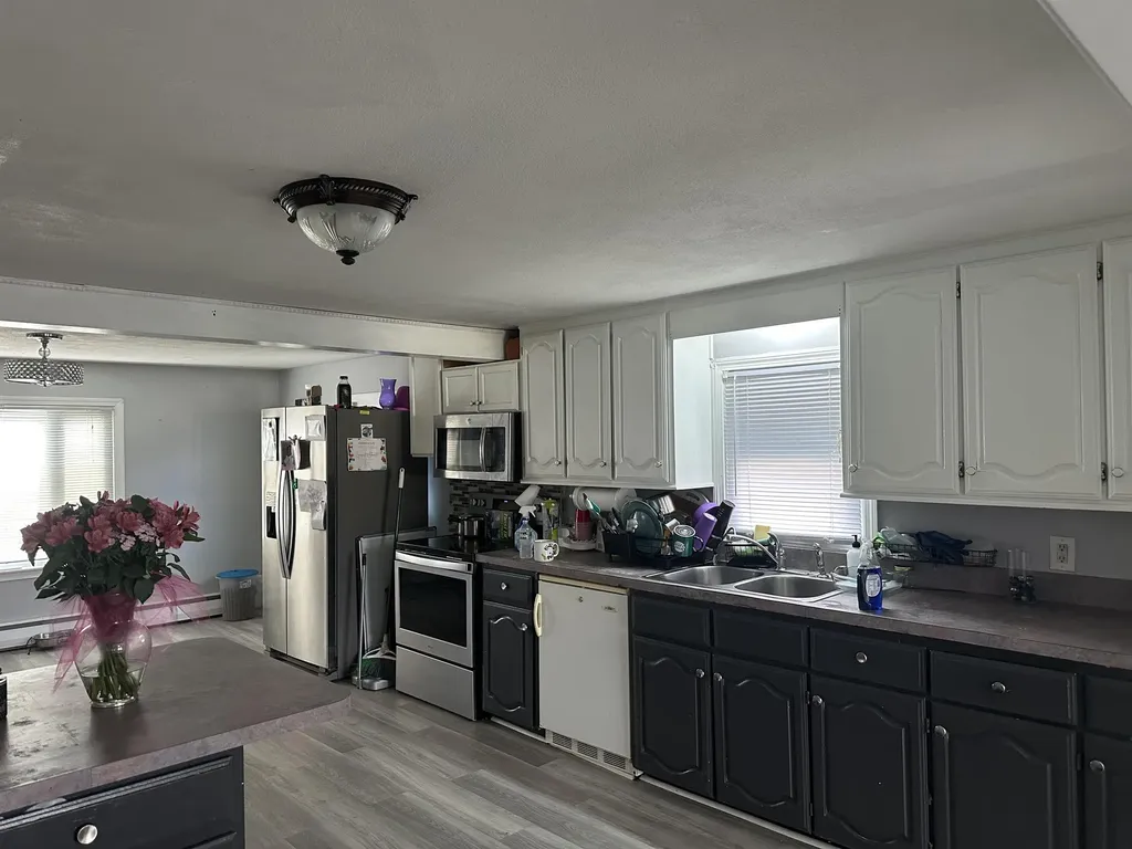 108 Forrest Street Plaistow NH 03865